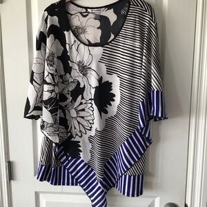 Peter Nygard Black & White Floral Striped Women's Top with Blue Accent